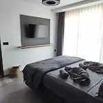 Dream House 招待所 索佐波尔